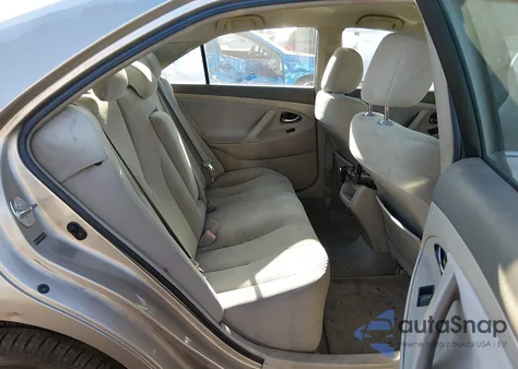 2008 Toyota Camry Le z USA, uszkodzony, nr VIN 4T4BE46KX8R039954